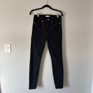 Good American Black Skinny Jean s